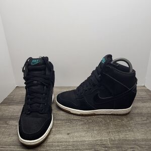 Nike DUNK SKY HI Essential Hidden Wedge Heel Sneaker Womens 6.5 Black 644877-011